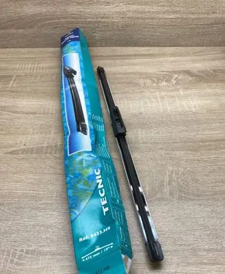 Peugeot Bipper Windshield/front glass wiper blade 6423H9