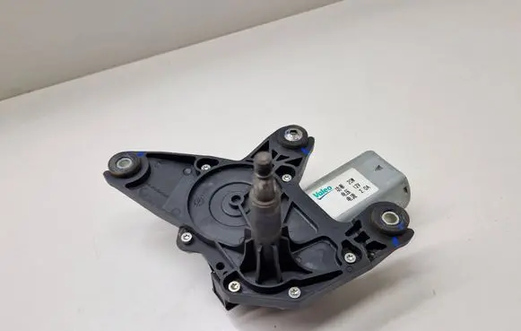 Buick Encore I Rear window wiper motor 96955193