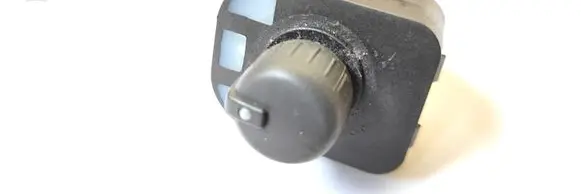 Audi A4 S4 B7 8E 8H Wing mirror switch 8E0959565