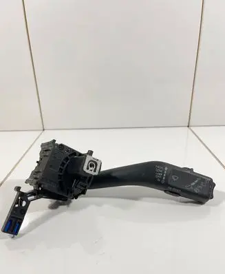 Skoda Octavia Mk2 (1Z) Wiper control stalk 1K0953519J 20351672645198 01203516