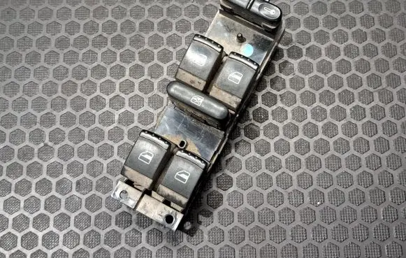 Volkswagen Sharan Electric window control switch 7M3959857D 03755301