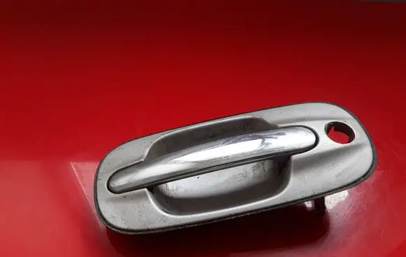 Hyundai Trajet Front door exterior handle 826603A01