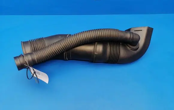 BMW 7 E38 Intercooler hose/pipe 3900040395 13712247009 2247009