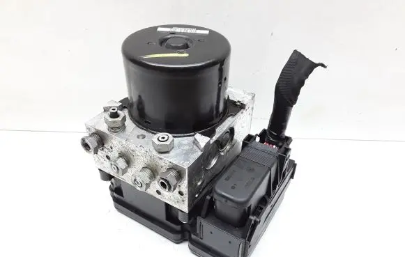Volvo V60 ABS Pump 31329137