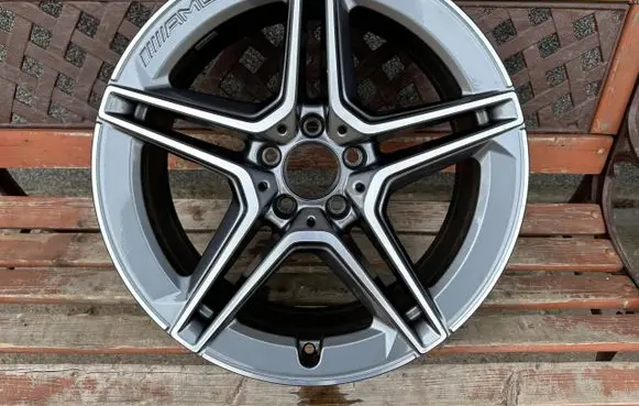 Mercedes-Benz GLB x247 R19 alloy rim 