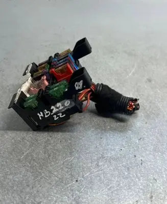Mercedes-Benz E W211 Fuse box set A2115450301
