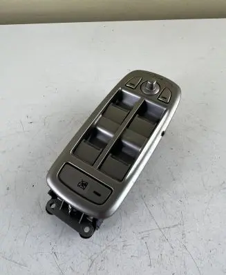 Jaguar XF X250 Electric window control switch 8X2314540AE