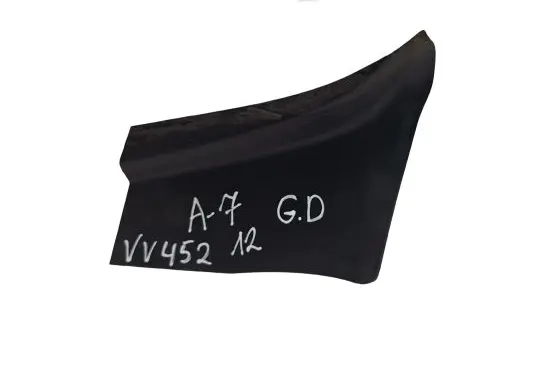 Audi A7 S7 4G Rear/tail light trim molding 4G8945256