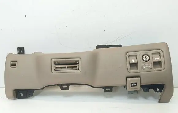 Lexus LS 400 Tailgate/trunk/boot open switch 5540250051 2812