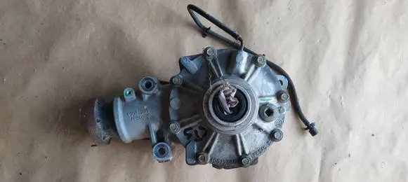 Cadillac CTS Gearbox transfer box case 23471735