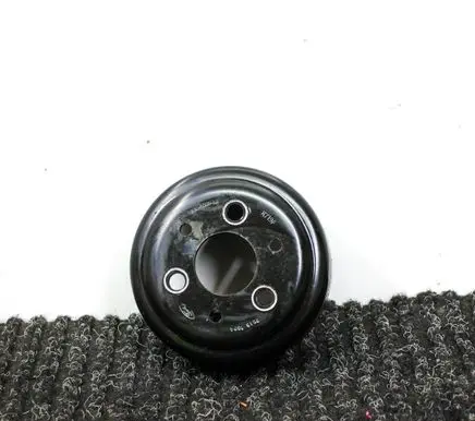 Ford Escape III Water pump pulley GN1G8509AA