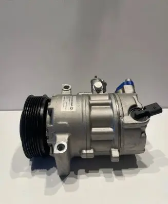 Audi A1 Air conditioning (A/C) compressor (pump) 8FK351135921
