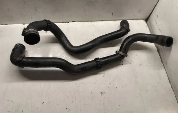 Volkswagen Transporter - Caravelle T5 Engine coolant pipe/hose 7H0122101