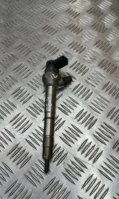 Skoda Octavia Mk3 (5E) Fuel injector 04L130277AC 0445110469 8IH5FS8