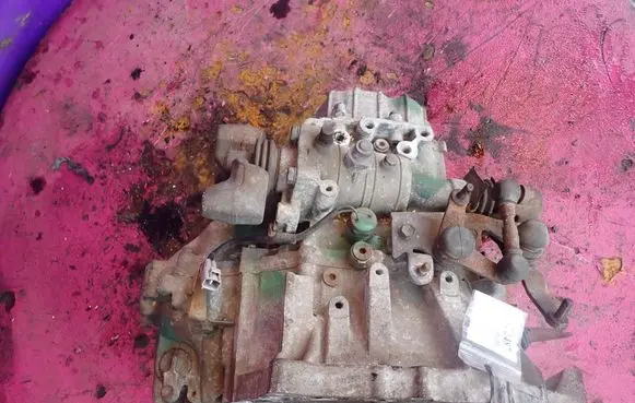 Toyota Yaris Manual 5 speed gearbox S70500752C150H