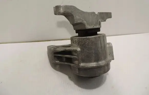 Ford Mondeo MK V Engine mount vacuum valve G3350244
