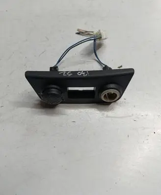 Hyundai i30 Cigarette lighter 846212R900