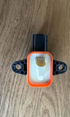 Ford Mondeo MK V Airbag deployment crash/impact sensor