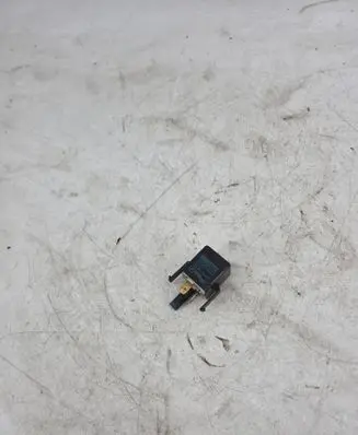 Mitsubishi Pajero Other relay MB302373 1665000120