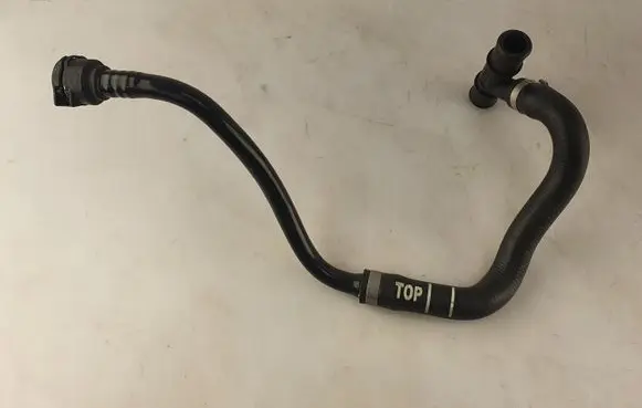 BMW 2 F22 F23 Engine coolant pipe/hose 7537315