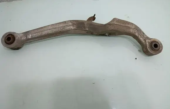 Nissan Qashqai Rear control arm