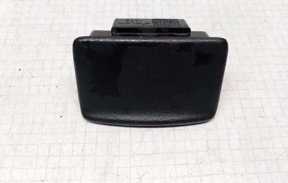 Nissan Primera Ashtray (rear) 