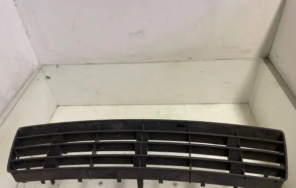 Audi A6 S6 C5 4B Front bumper lower grill 4B0807683F