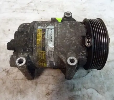 Renault Scenic II - Grand scenic II Air conditioning (A/C) compressor (pump) 8200309193