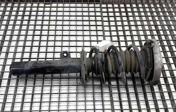 Mini Clubman F54 Front shock absorber/damper 6862702