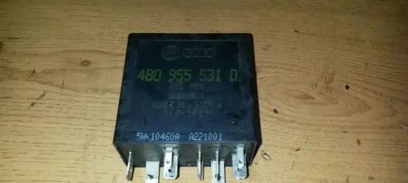 Audi A6 S6 C5 4B Other relay 4b0955531d
