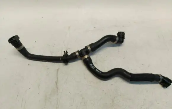 BMW 4 F32 F33 Engine coolant pipe/hose 8616558