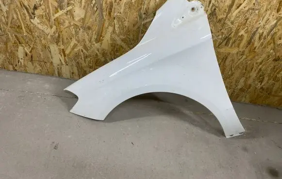 Mercedes-Benz B W246 W242 Fender A246881010