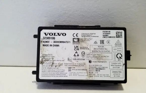 Volvo XC60 Wireless charging module 32389106