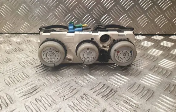 Mitsubishi Colt Climate control unit 69667016