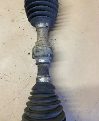 Dodge Caliber Front driveshaft P05085224AB 1479P0006