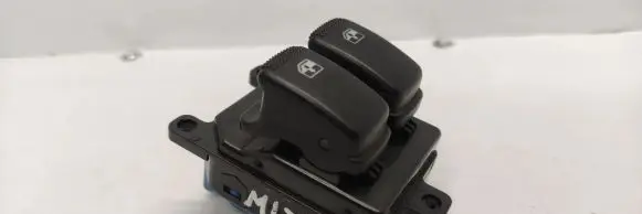 KIA Picanto Electric window control switch 621W05340