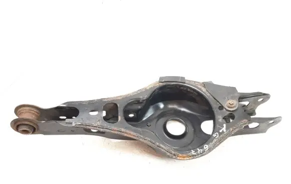 Toyota RAV 4 (XA50) Rear upper control arm/wishbone