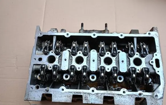 Volkswagen Golf VII Engine head 04E103404AE