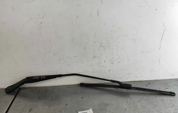 Volvo XC60 Windshield/front glass wiper blade 30753526