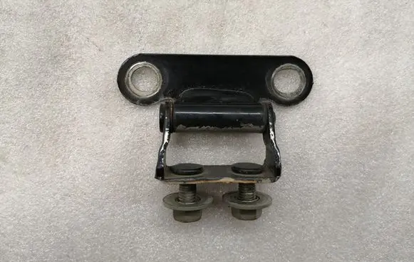 Toyota Corolla Verso AR10 Tailgate/trunk/boot hinge 6881002020