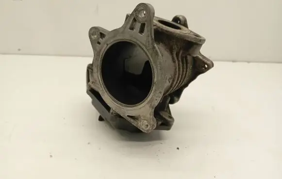 Volkswagen Crafter EGR valve 03L131501R V29023299