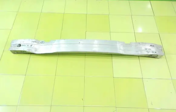 Audi A3 S3 8P Front bumper support beam 8P0807113F