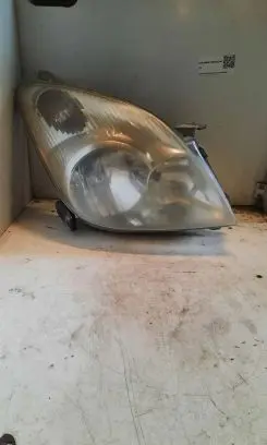 Toyota Corolla Verso E121 Headlight/headlamp 9922679004