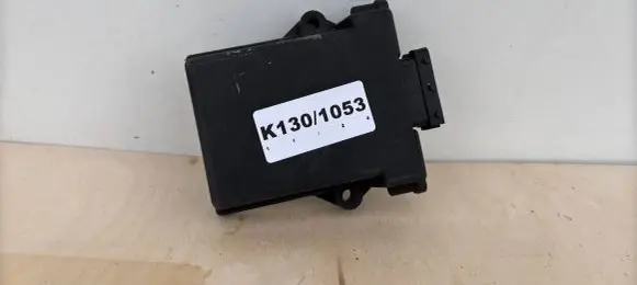 Volkswagen Golf VI Other control units/modules 111064-CR-AVR