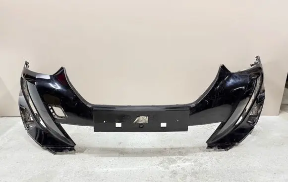 Peugeot 2008 II Front bumper