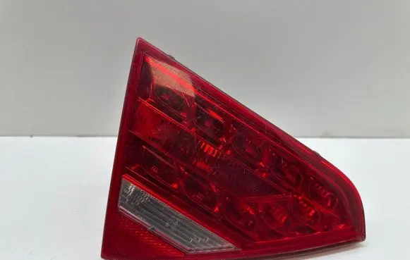 Audi A5 Sportback 8TA Tailgate rear/tail lights 8T0945093A