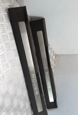 Land Rover Evoque I Front sill trim cover BJ3213200BB BJ3213201BB