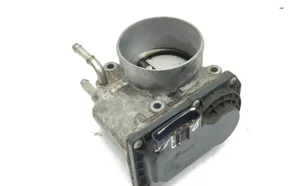 Lexus IS III XE30 Throttle valve 2203036030 5C05 142003S02
