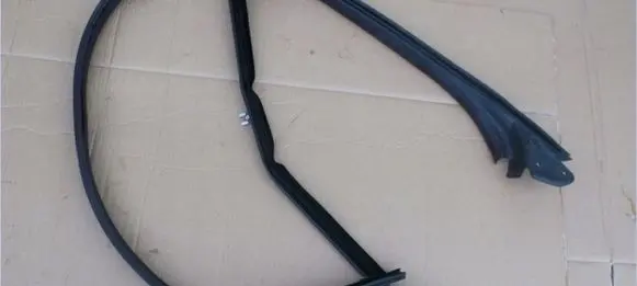 Mercedes-Benz E C207 W207 Rubber seal loading door 