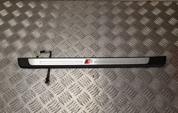 Audi Q8 e-tron Front sill trim cover 4KE947417A